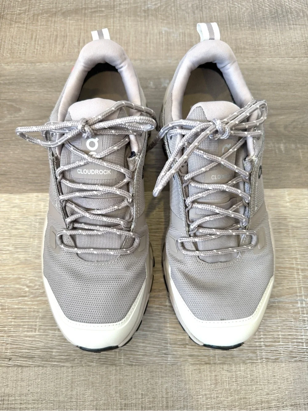 On Cloudrock Low WP Waterproof  Mauve / Taupe Size 8 Men's Hiking Shoes